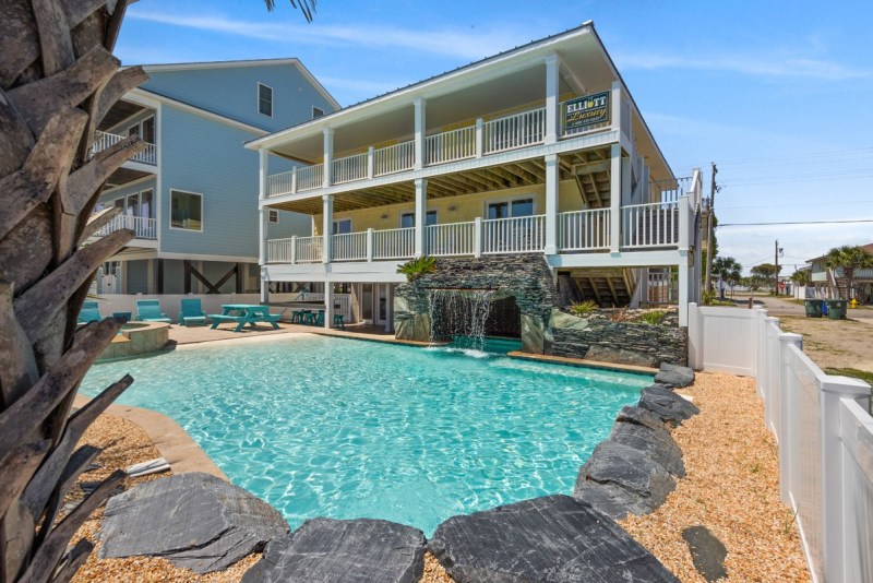 Pet Friendly Vacation Rentals With Private Pool